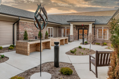 Outdoor Seating and Walking Paths at Mount Prospect Senior Living